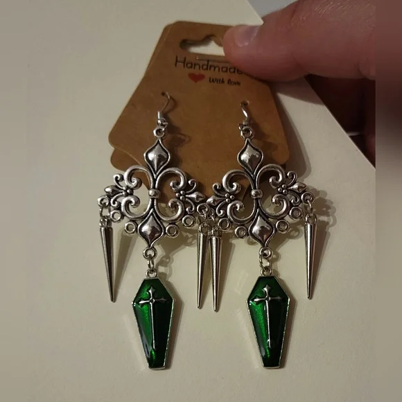 Green Coffin Dangle Earrings w/ Silvertone Spikes Gothic Handmade Punk Emo Goth - Picture 2 of 10